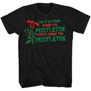 Mens Christmas T-Shirt Medium "What Happens Under Mistletoe" Black Short Sleeve
